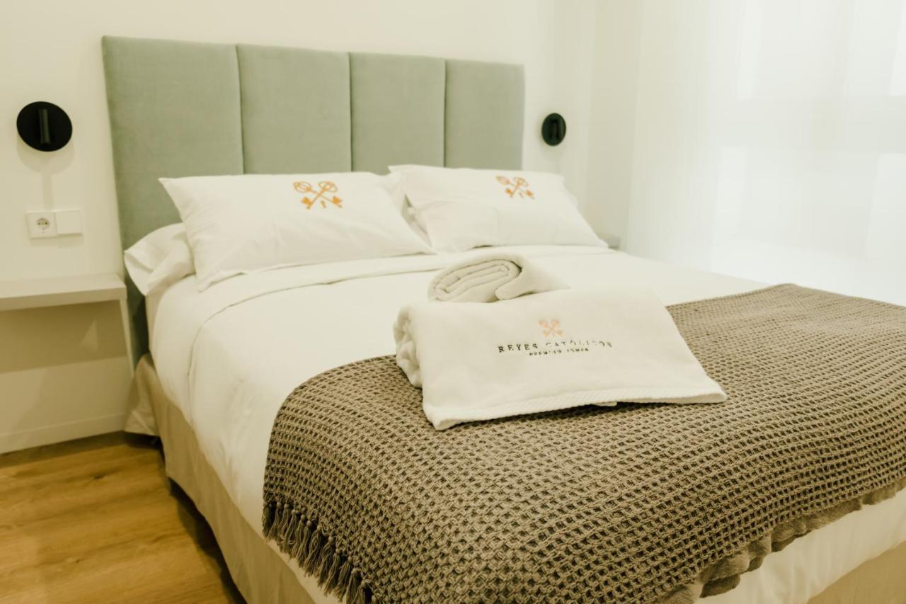 Reyes Catolicos Premium Homes Alicante Bagian luar foto
